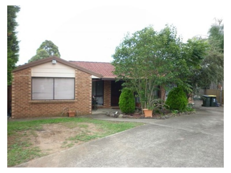 House 6 Dellit Place,, Doonside NSW 2767