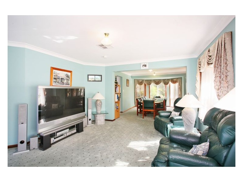 13 Wongalara Place, Woodcroft NSW 2767