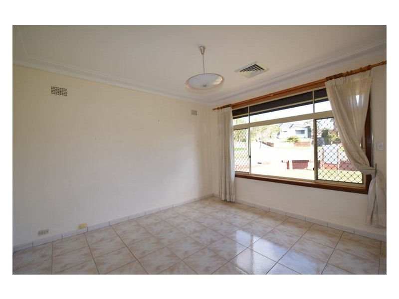 House 26 Elanora Ave, Blacktown NSW 2148