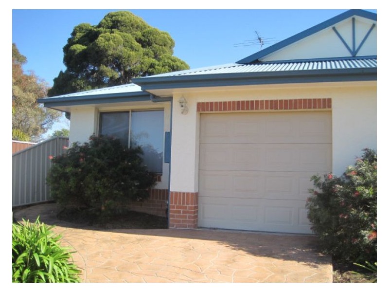 Duplex 14B Kenyon Crescent, Doonside NSW 2767