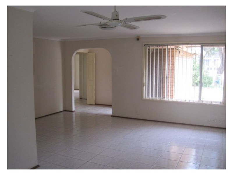 House 4 Bowen Place, Seven Hills NSW 2147