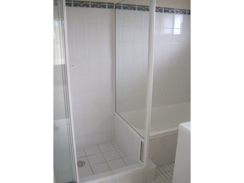 House 4 Bowen Place, Seven Hills NSW 2147