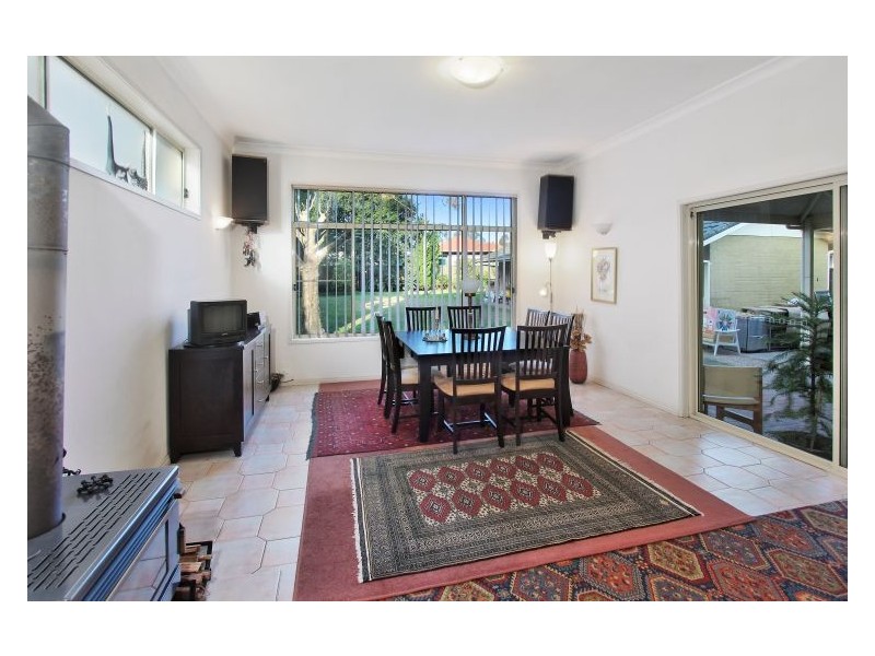 15 Stewart Avenue, Blacktown NSW 2148