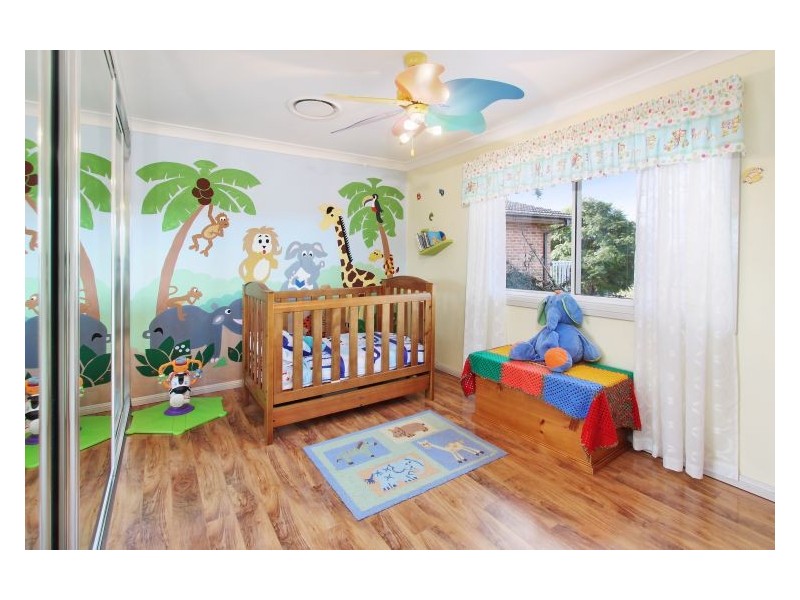 4 Upwey Street, Prospect NSW 2148