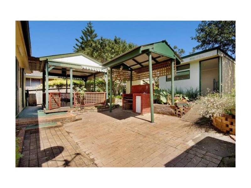 House 10 Baroona Place,, Seven Hills NSW 2147