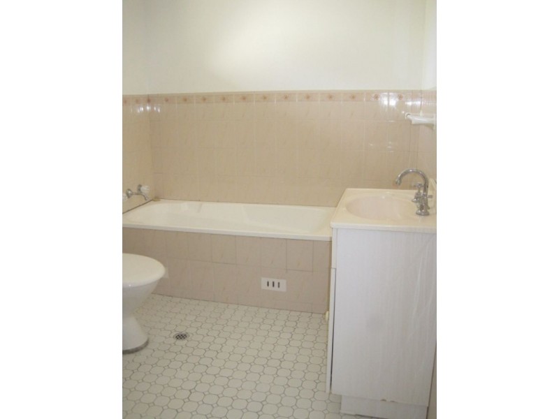 Townhouse 3/307 Flushcombe Road,, Blacktown NSW 2148