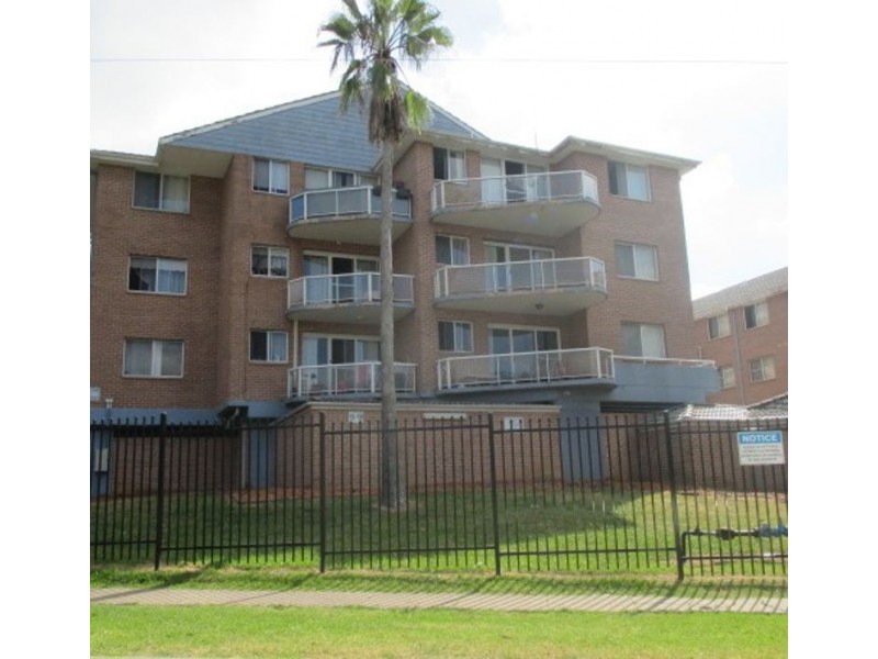 Unit 8/13-19 Devitt Street,, Blacktown NSW 2148