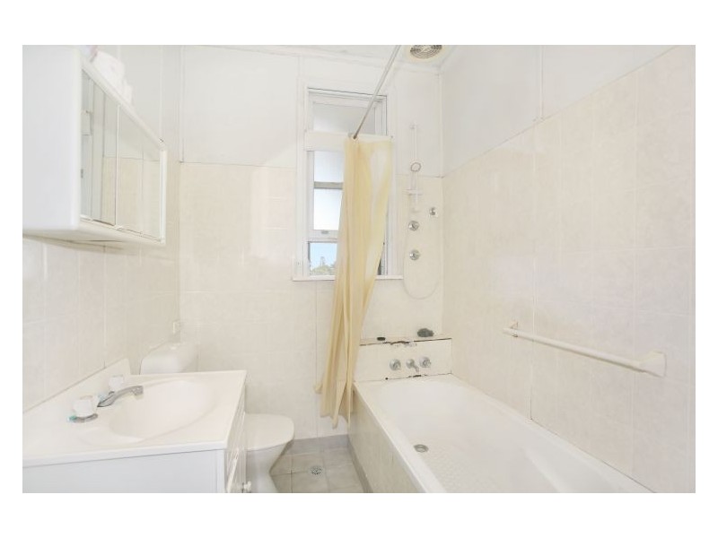 22 Noakes Street, Lalor Park NSW 2147