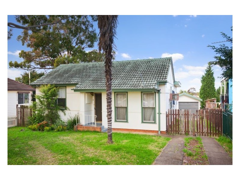 22 Noakes Street, Lalor Park NSW 2147