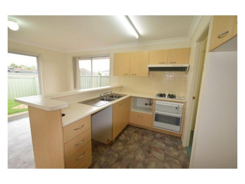 House 10 Whibley Street, Glenwood NSW 2768