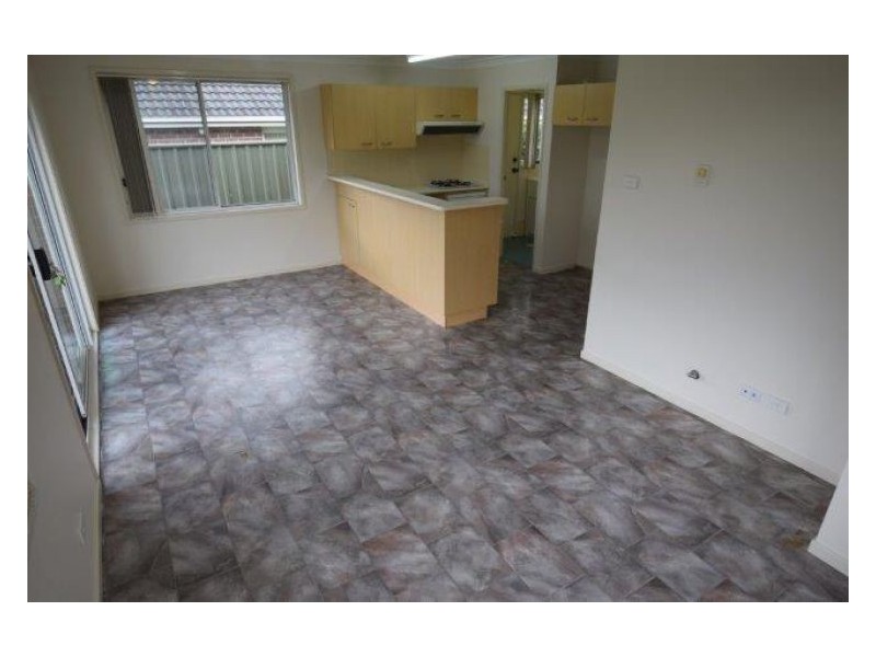 House 10 Whibley Street, Glenwood NSW 2768