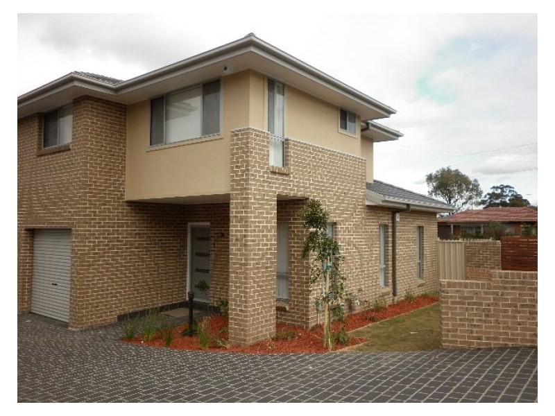 Townhouse 1/1a Davis Road,, Marayong NSW 2148