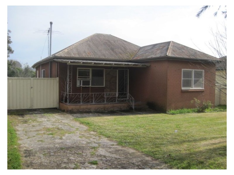 House 54 Reservoir Road, Blacktown NSW 2148