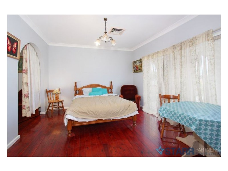 House 87 Walters Road, Blacktown NSW 2148