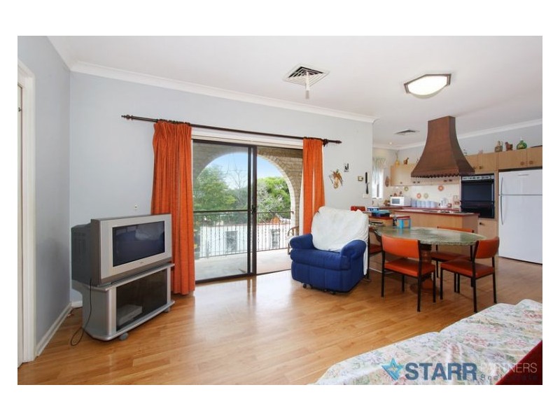 House 87 Walters Road, Blacktown NSW 2148