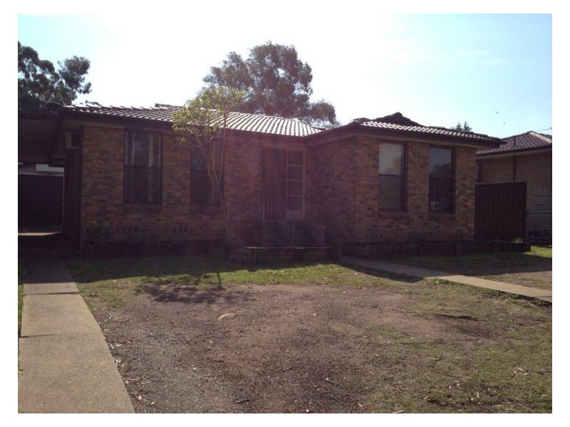House 9 Alford Street, Quakers Hill NSW 2763