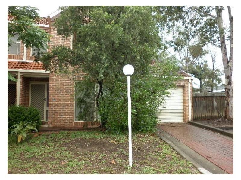 Townhouse 9/17-19 Sinclair Avenue, Blacktown NSW 2148