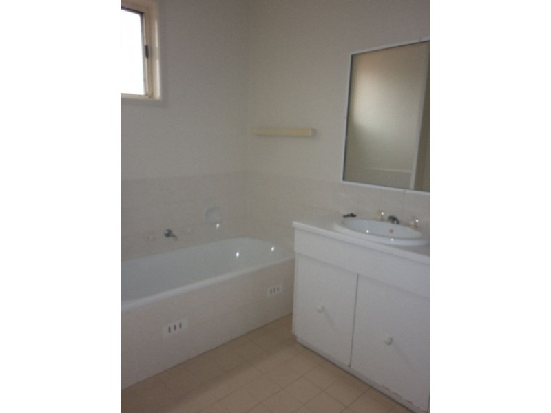 Townhouse 9/17-19 Sinclair Avenue, Blacktown NSW 2148