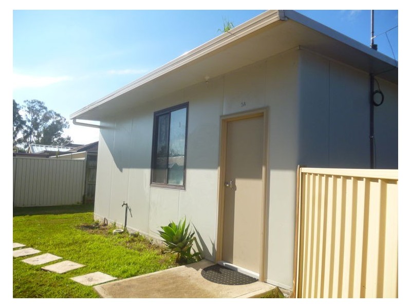 Granny Flat 5a Leonard Street, Blacktown NSW 2148