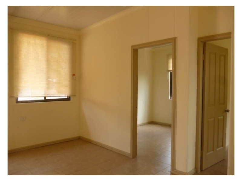 Granny Flat 5a Leonard Street, Blacktown NSW 2148