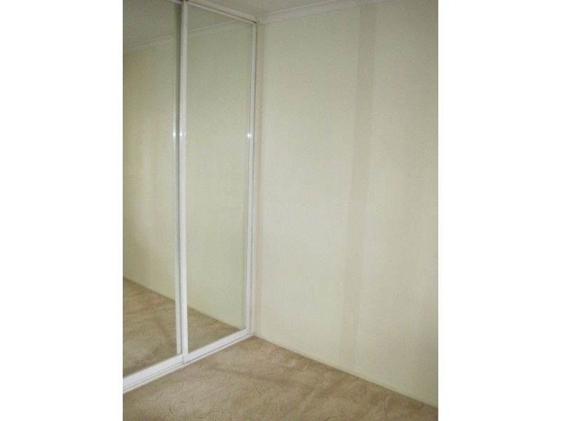 House 8a Edgeware Road,, Prospect NSW 2148