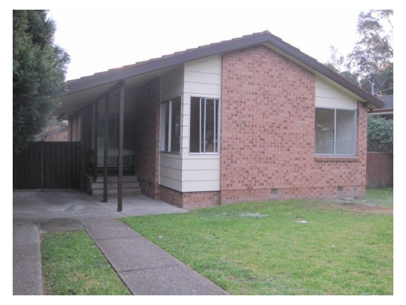 House 142 Hillend Road,, Doonside NSW 2767