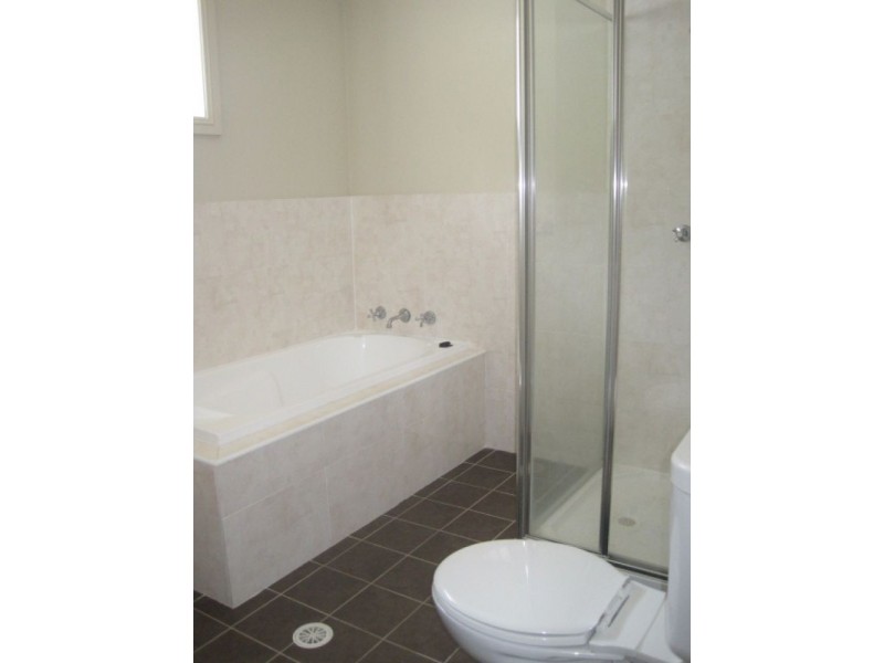 Townhouse 5/2 Chester Street, Blacktown NSW 2148