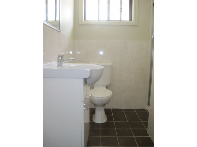 Townhouse 5/2 Chester Street, Blacktown NSW 2148