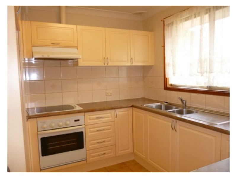 House 9 Mitumba Road, Seven Hills NSW 2147