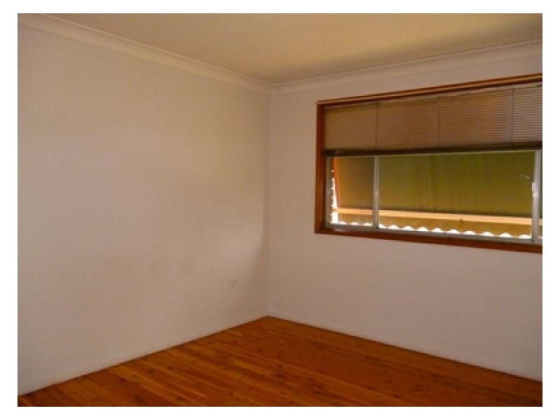 House 9 Mitumba Road, Seven Hills NSW 2147