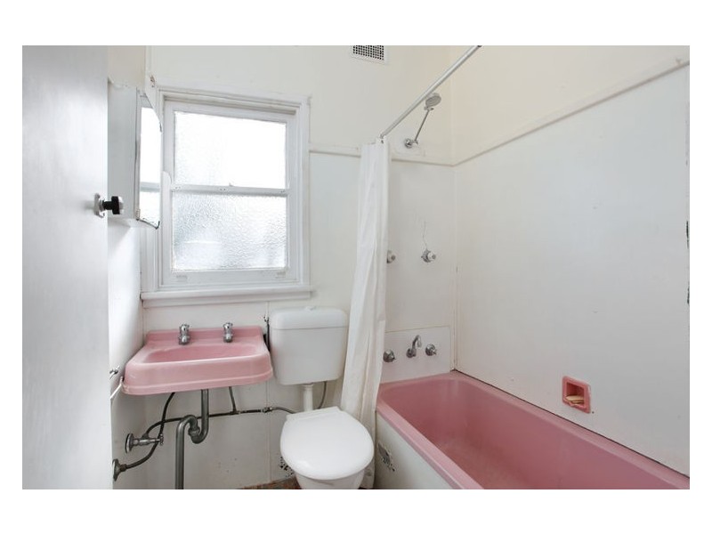 62 Derwent Parade, Blacktown NSW 2148