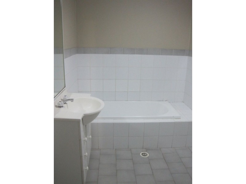 Unit 27/4 Fourth Ave,, Blacktown NSW 2148
