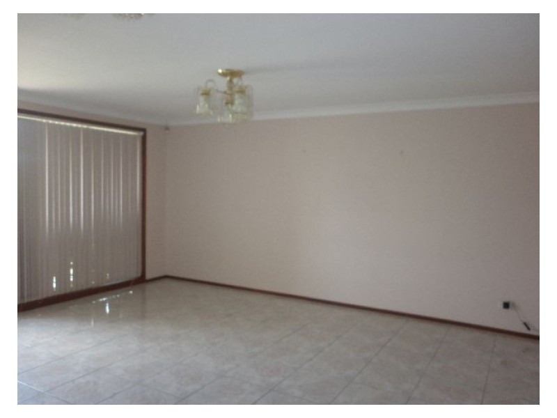 House 12 Simms Road, Oakhurst NSW 2761