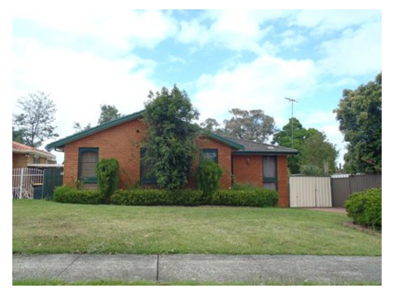 House 9 Kisdon Crescent,, Prospect NSW 2148