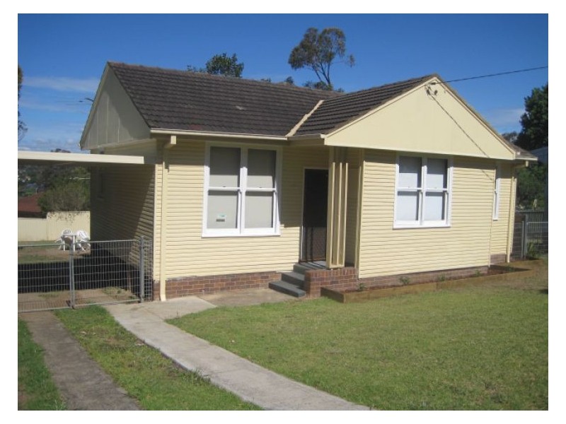 House 7 Funda Crescent, Lalor Park NSW 2147