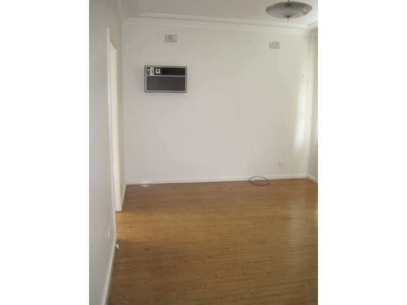 House 90 Orana Ave,, Seven Hills NSW 2147