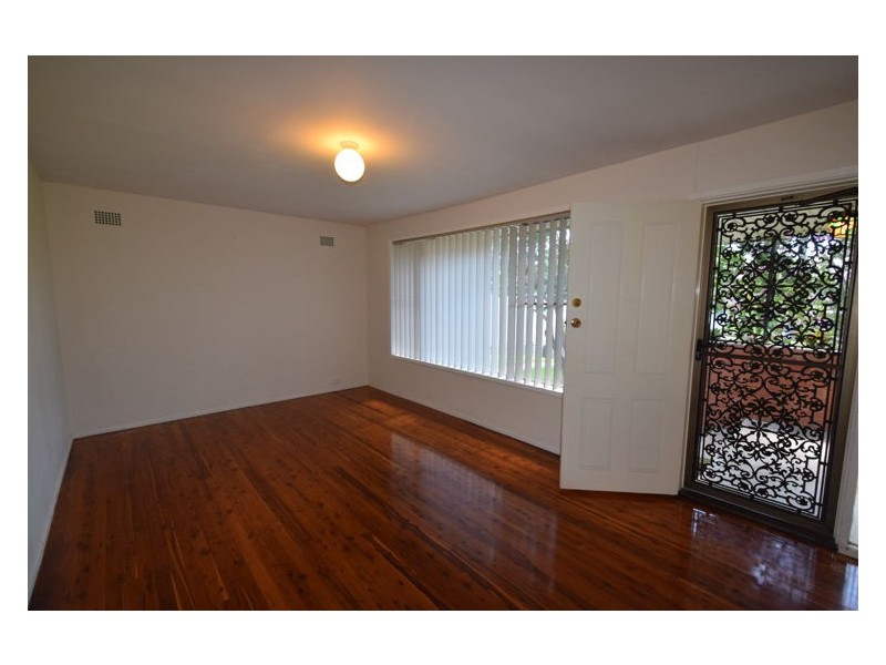 House 15 Cavendish Ave, Blacktown NSW 2148