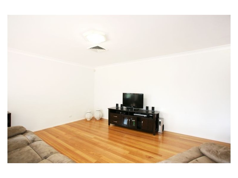 29 Upwey Street, Prospect NSW 2148