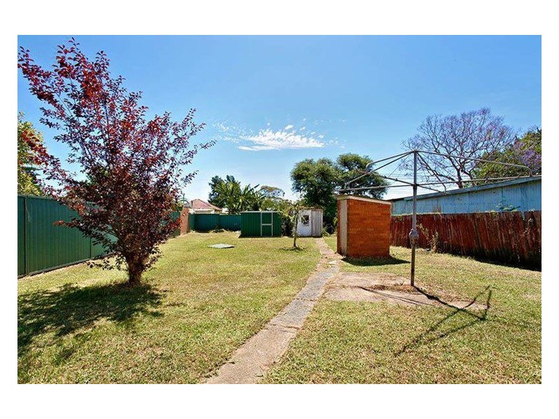 House 14 Harold, Blacktown NSW 2148