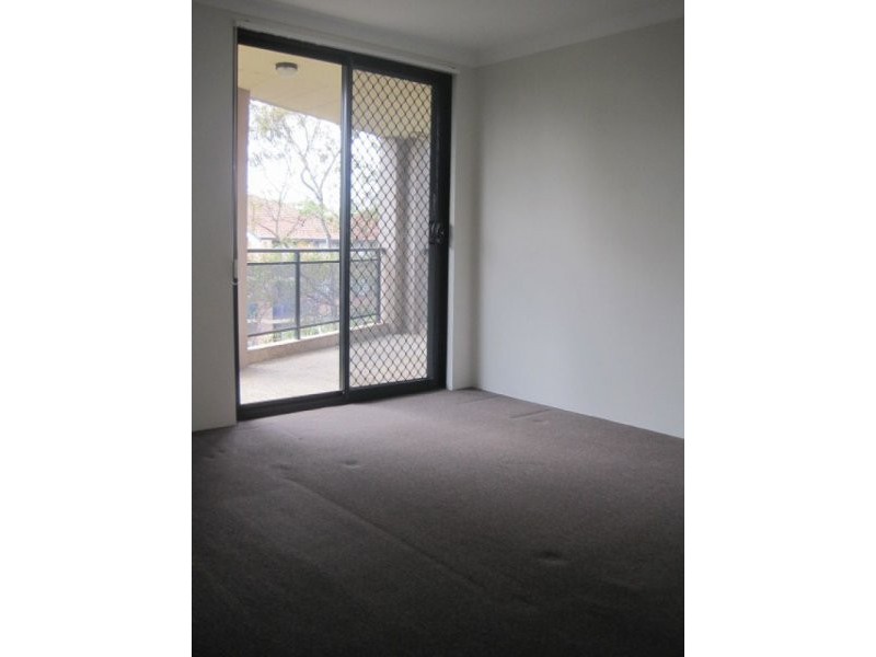 Unit 19/9-13 Griffiths Street,, Blacktown NSW 2148