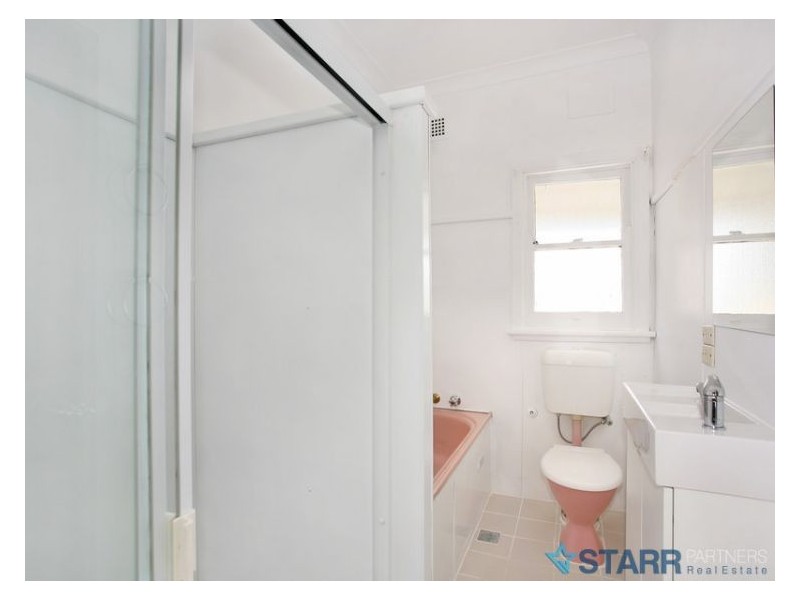 House 4 Wycombe Street,, Doonside NSW 2767