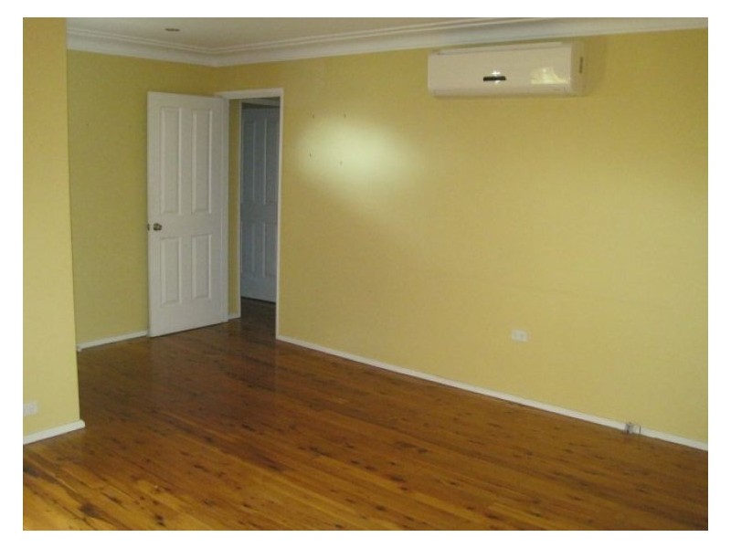 House 4 Waugh Crescent,, Blacktown NSW 2148