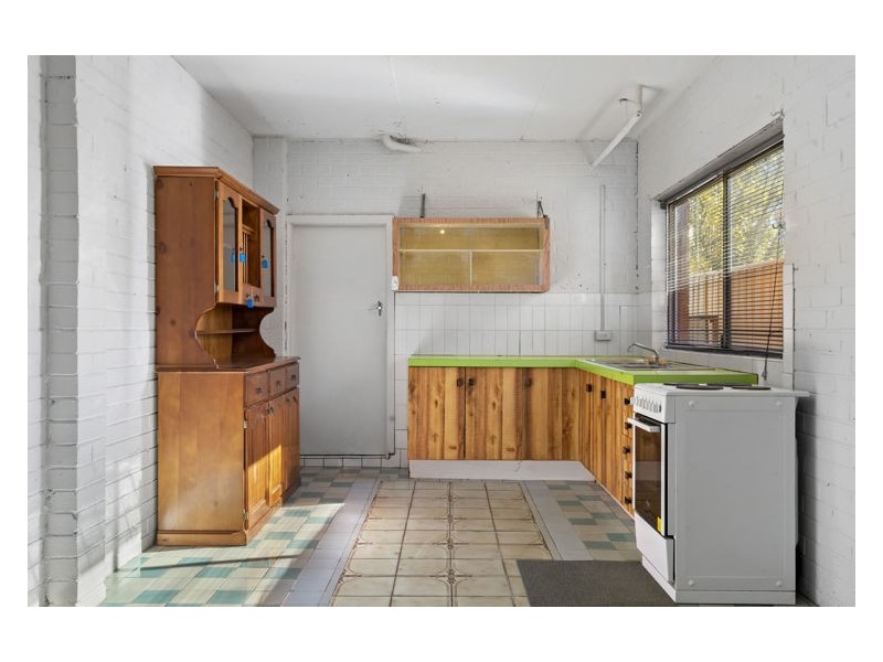 Flat A / 40 Topaz Crescent, Seven Hills NSW 2147