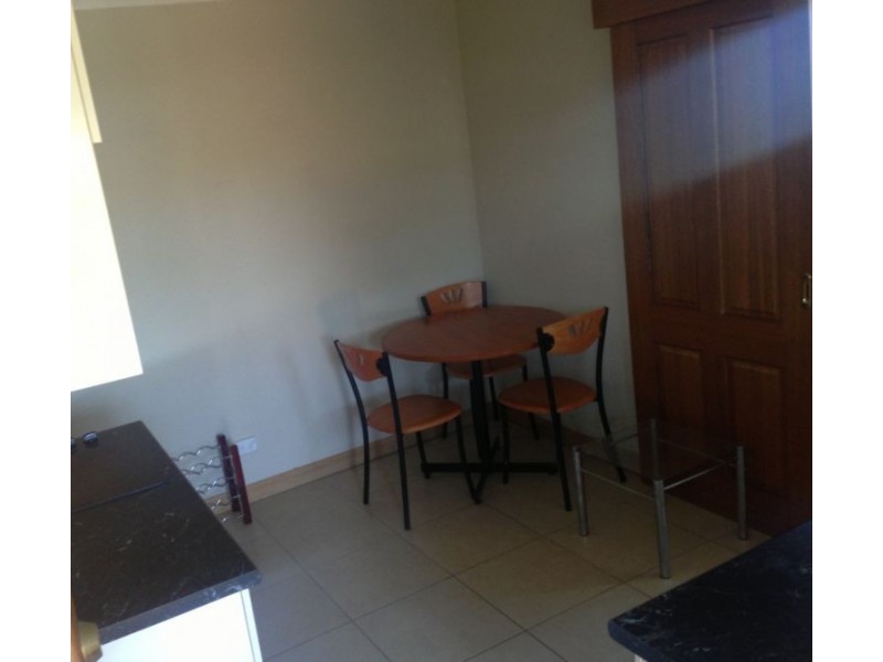 Granny Flat 12a Emerald Road, Seven Hills NSW 2147