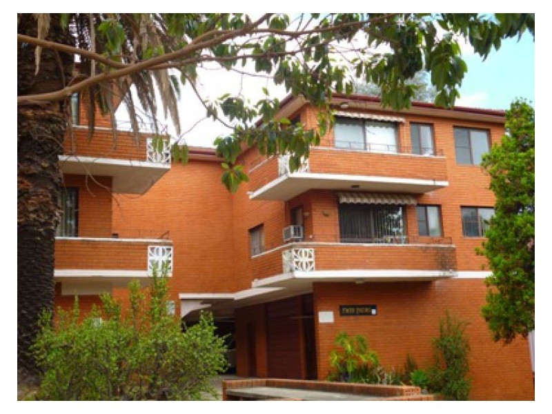 Unit 8/17-19 Wigram Street, Harris Park NSW 2150