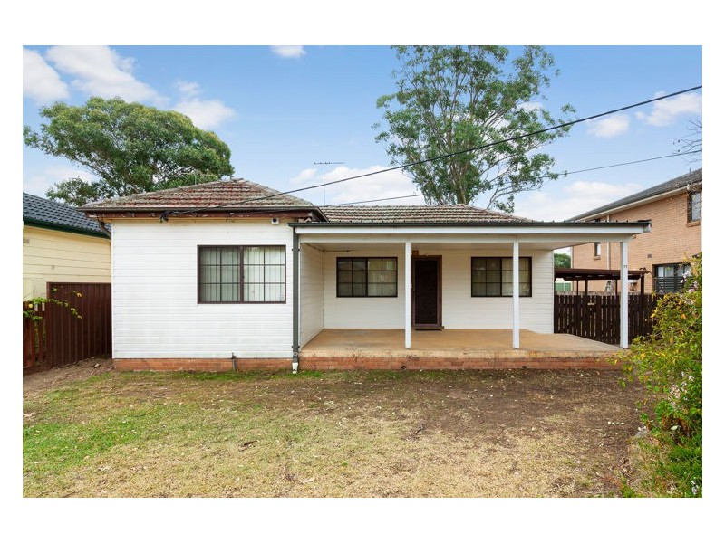 77 Crudge Road, Marayong NSW 2148
