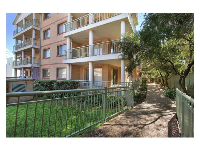 22/11-13 Fourth Avenue, Blacktown NSW 2148