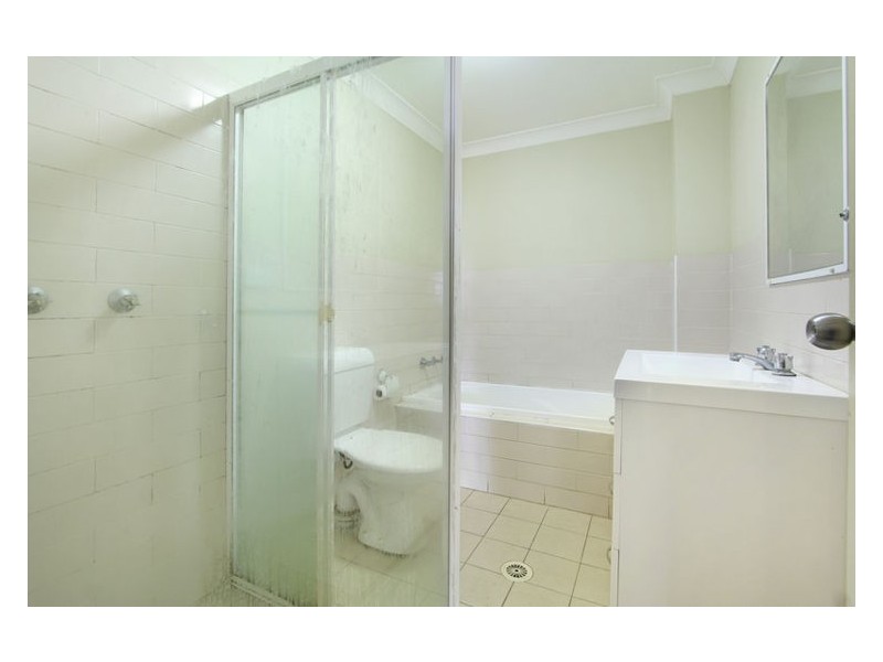 22/11-13 Fourth Avenue, Blacktown NSW 2148