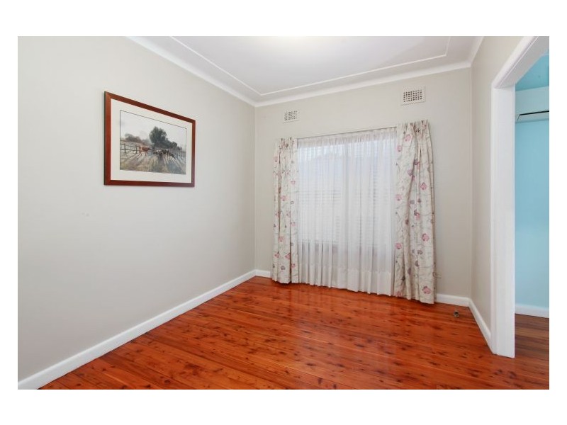 27 Craig Street, Blacktown NSW 2148
