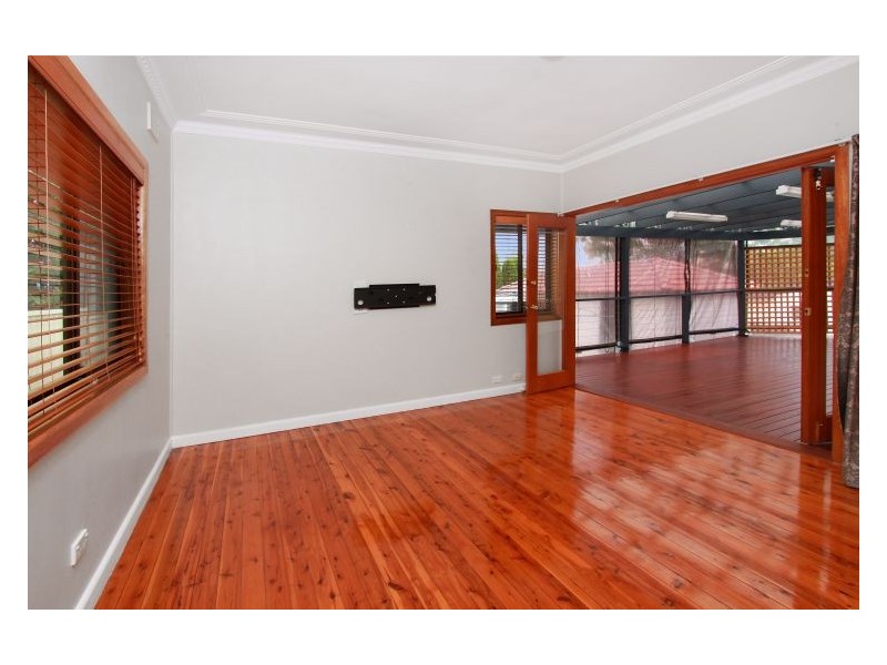 27 Craig Street, Blacktown NSW 2148